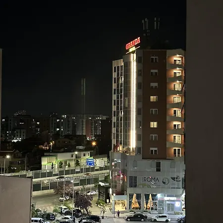 Appartamento Leo In Tirana *
