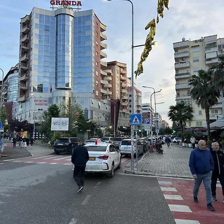 Appartement Leo In Tirana *